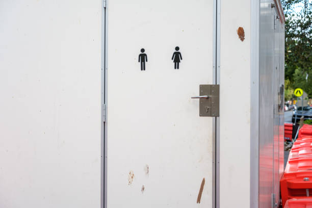Best Temporary restroom rental  in Emeryville, CA