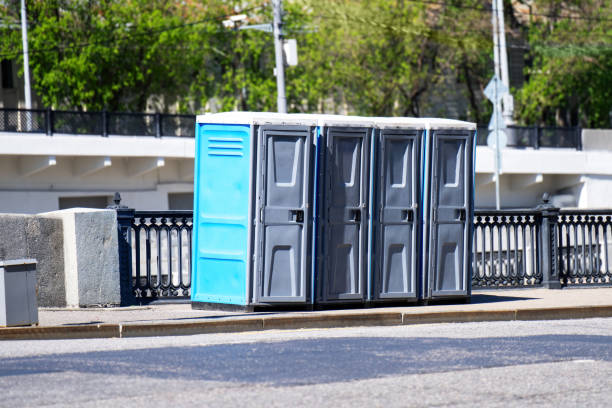 Portable bathroom rental in Emeryville, CA